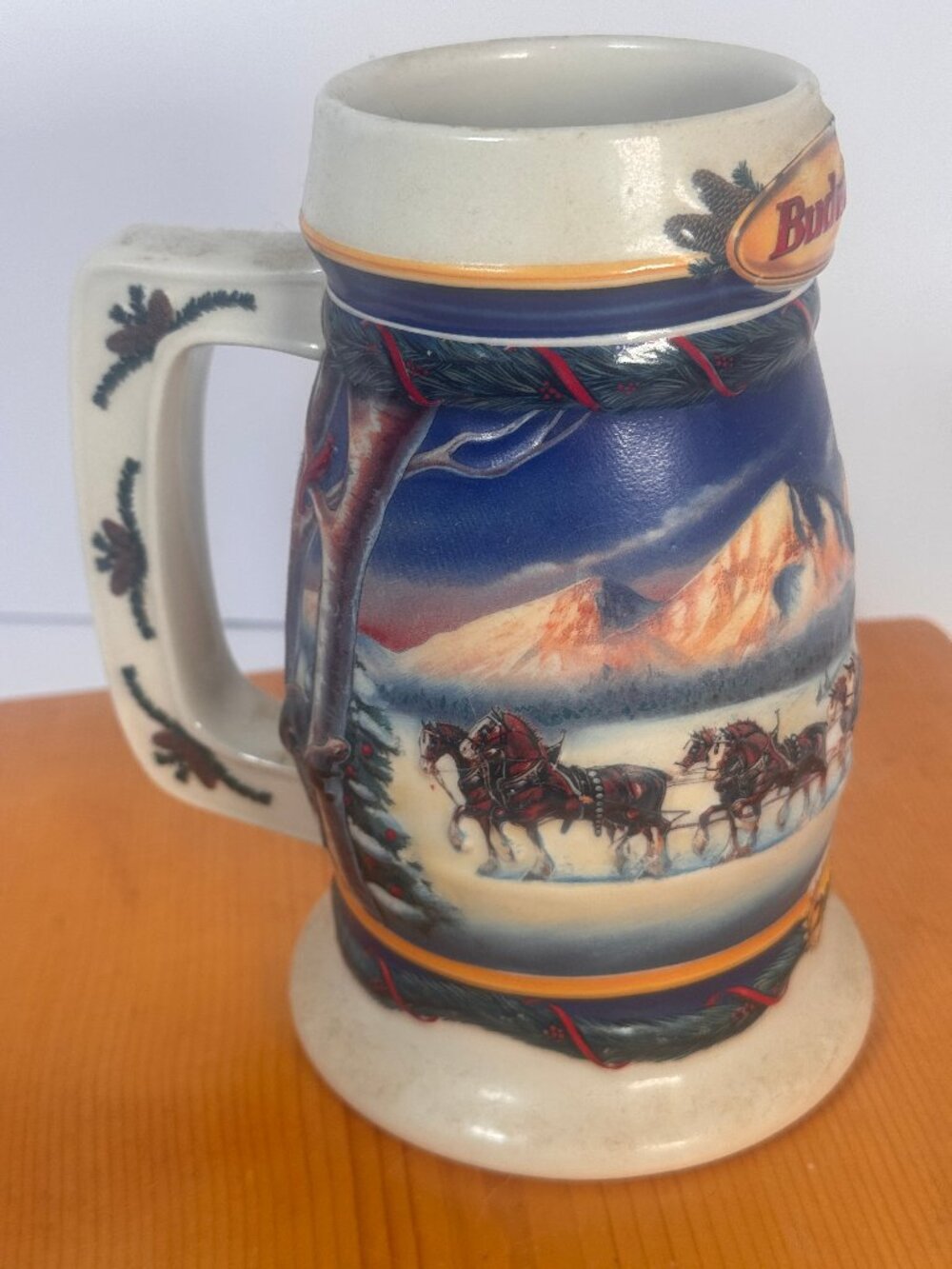 Budweiser Holiday Series Beer Stein year 2000 (CS416)